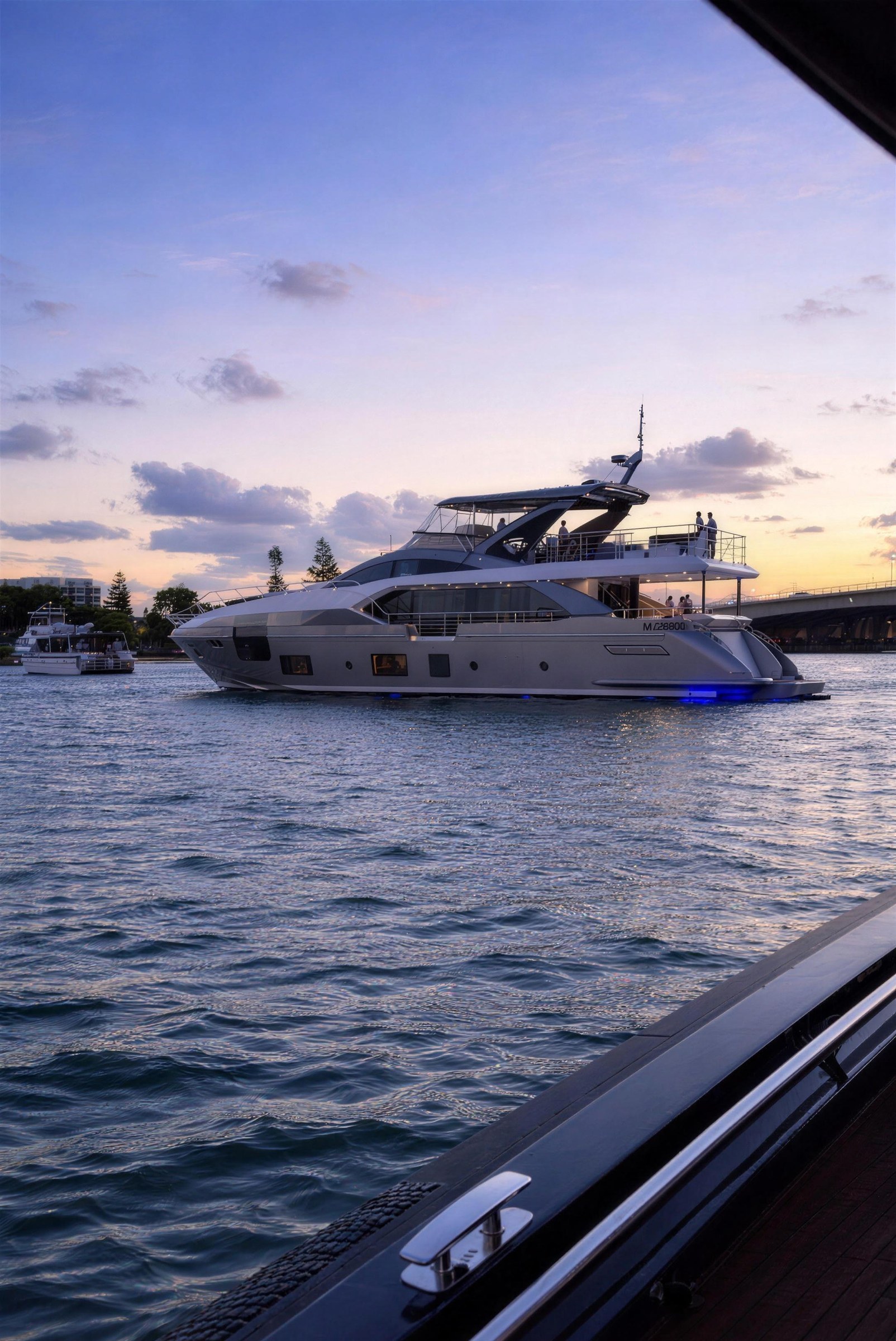 Off Deck Marine vessel